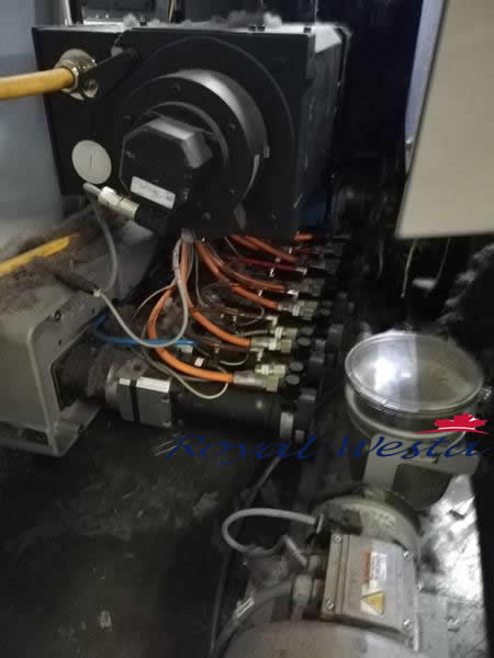 AE06191124EYRL-CIMAOVan De Wiele Velvet Loom VSI 32, Royalwesta (2) AE06191124EYRL-CIMAOVan De Wiele Velvet Loom VSI 32, Royalwesta (2)